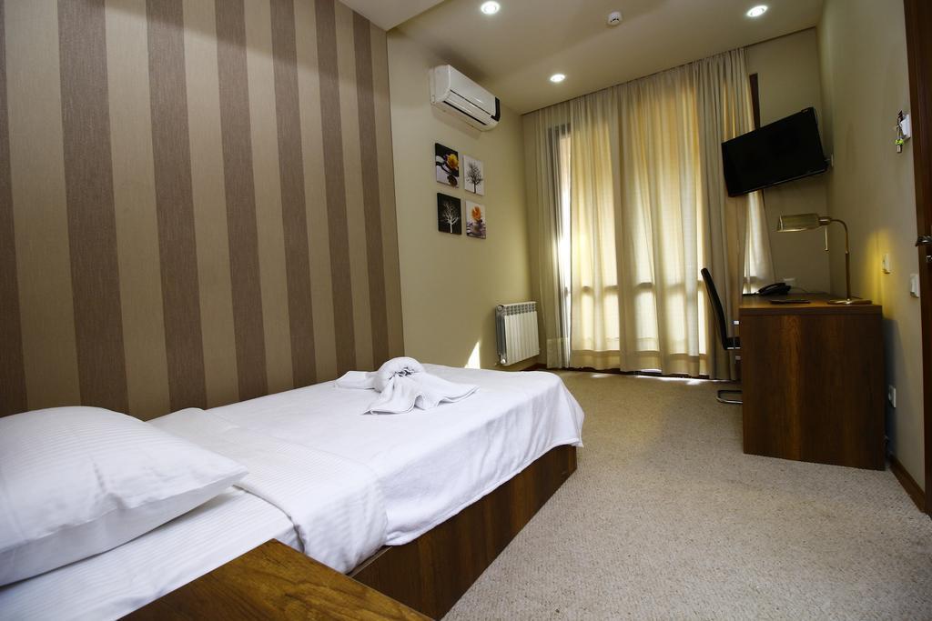 Sani Hotel Tbilissi Extérieur photo